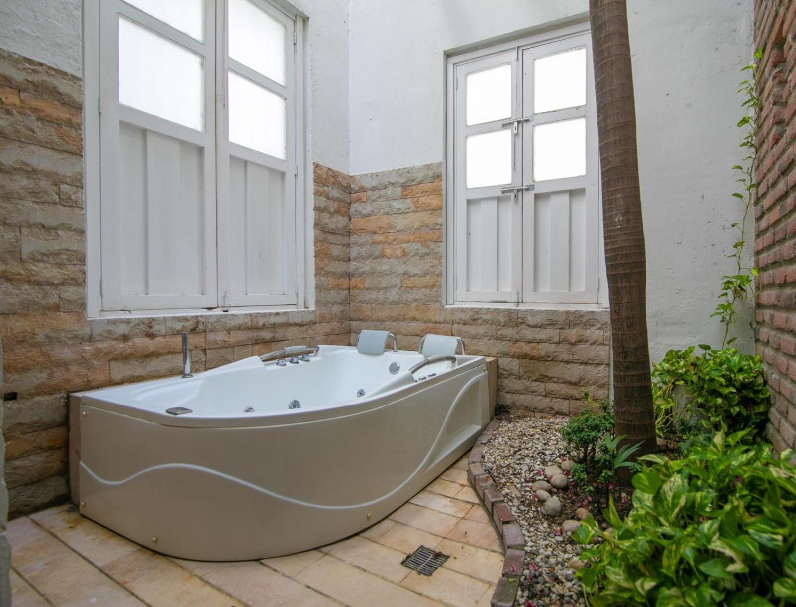 Habitación Doble Deluxe con bañera