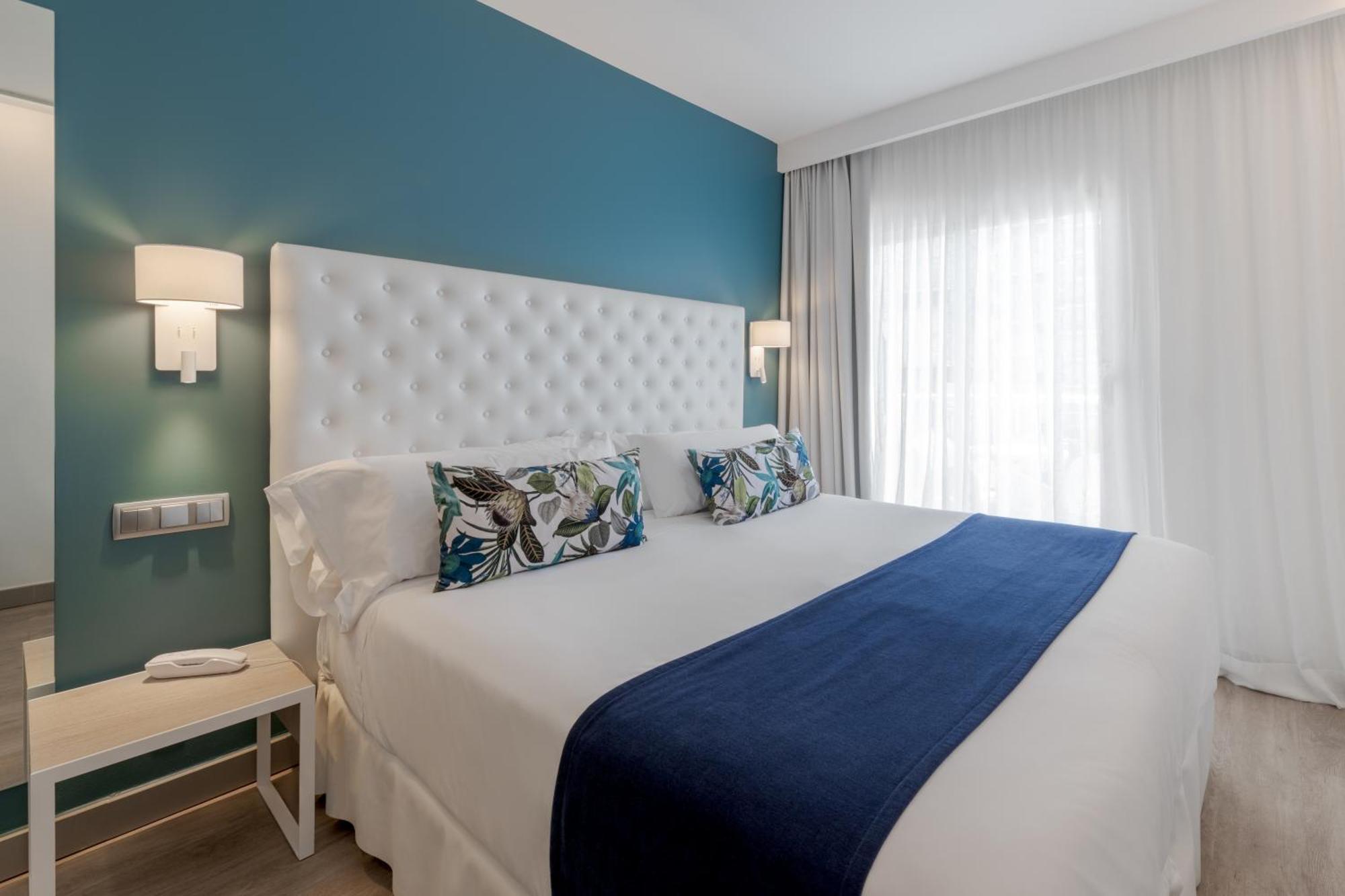 Doppelzimmer mit Balkon