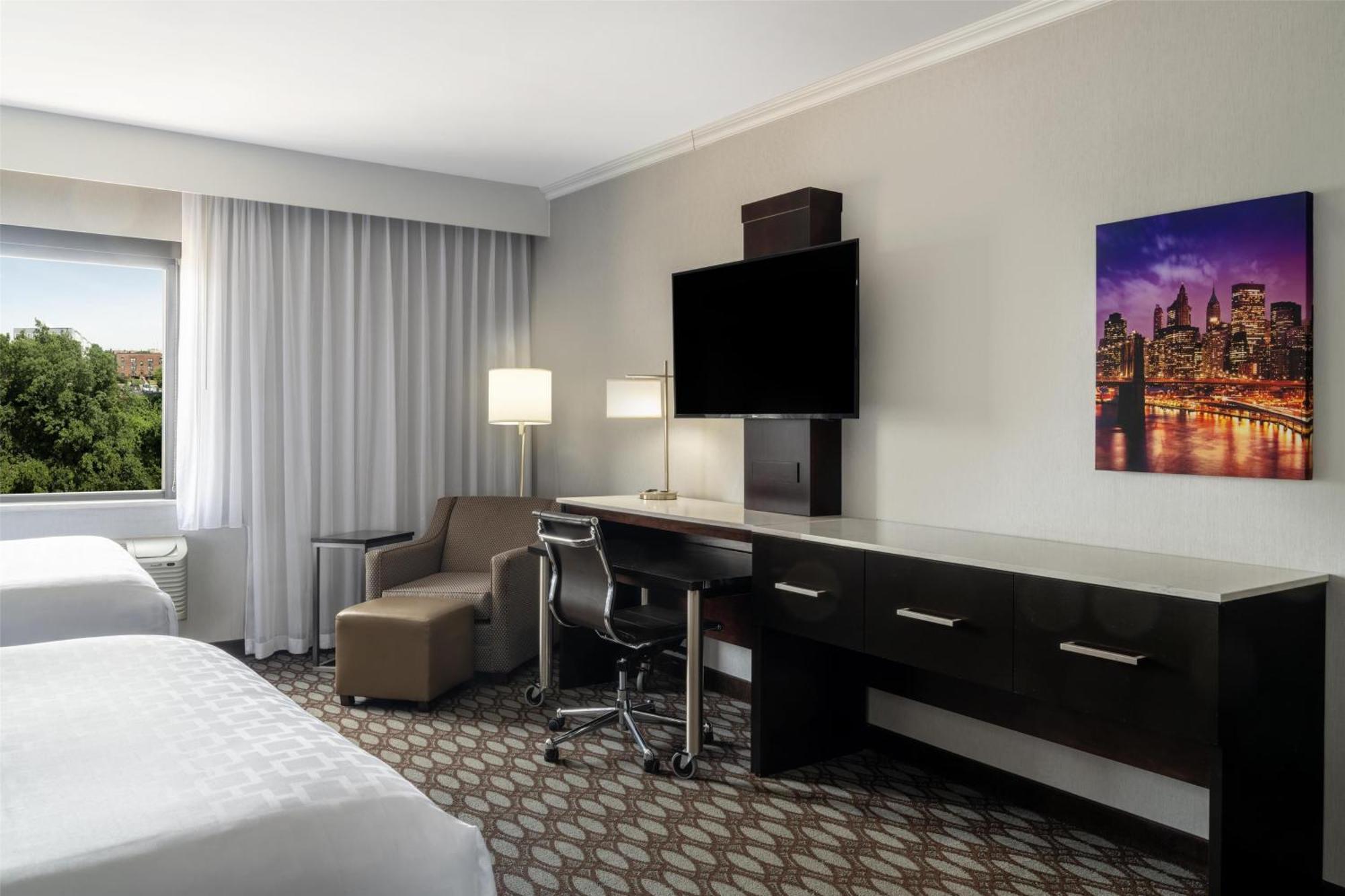 Executive Queen Room with Two Queen Beds