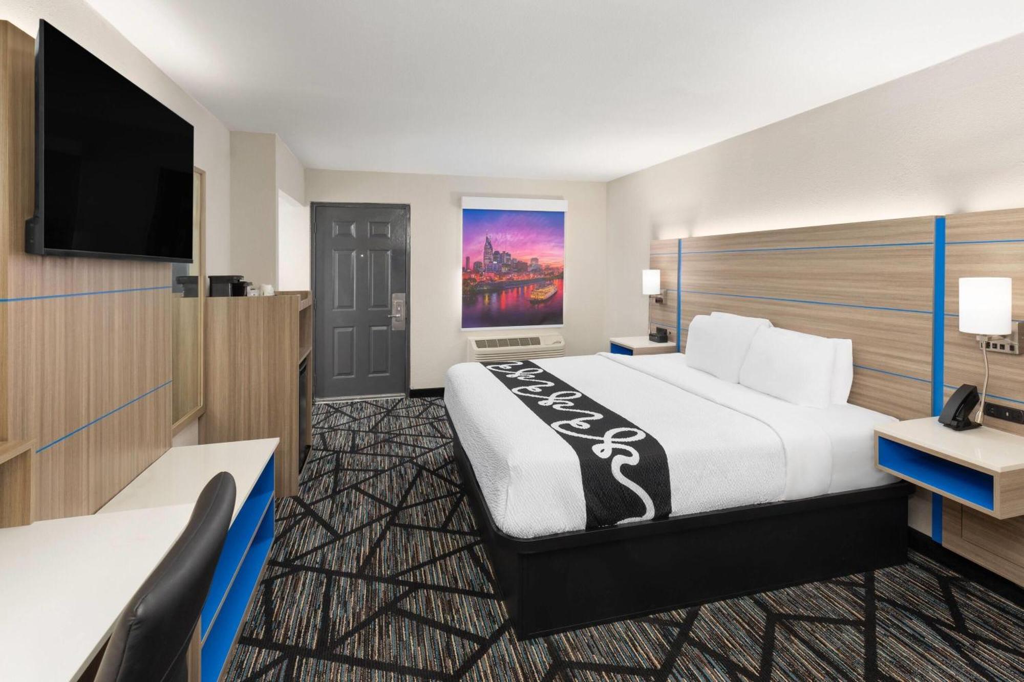 King Room - Non-Smoking