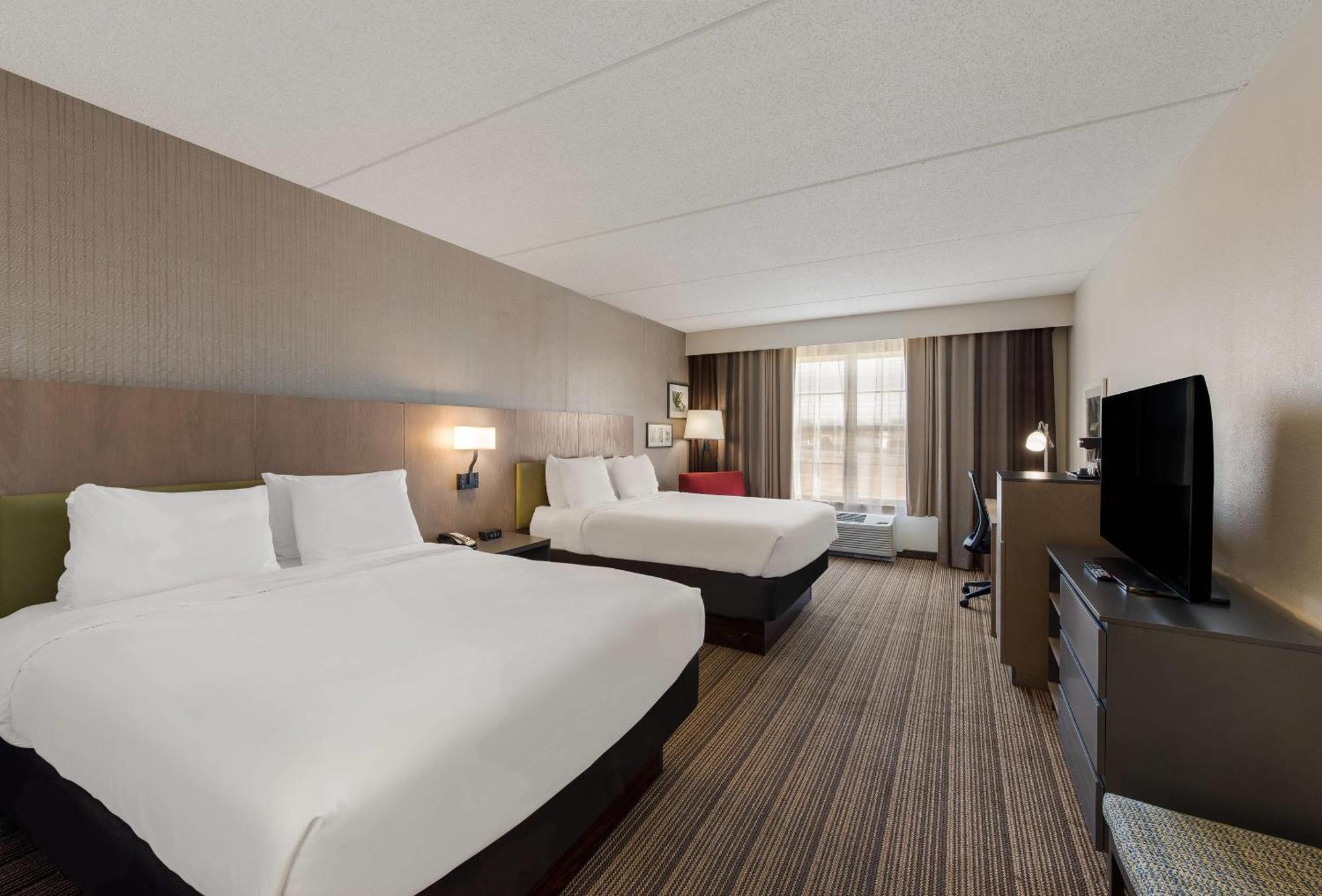 Queen Room with Two Queen Beds - Disability Access/Non-Smoking