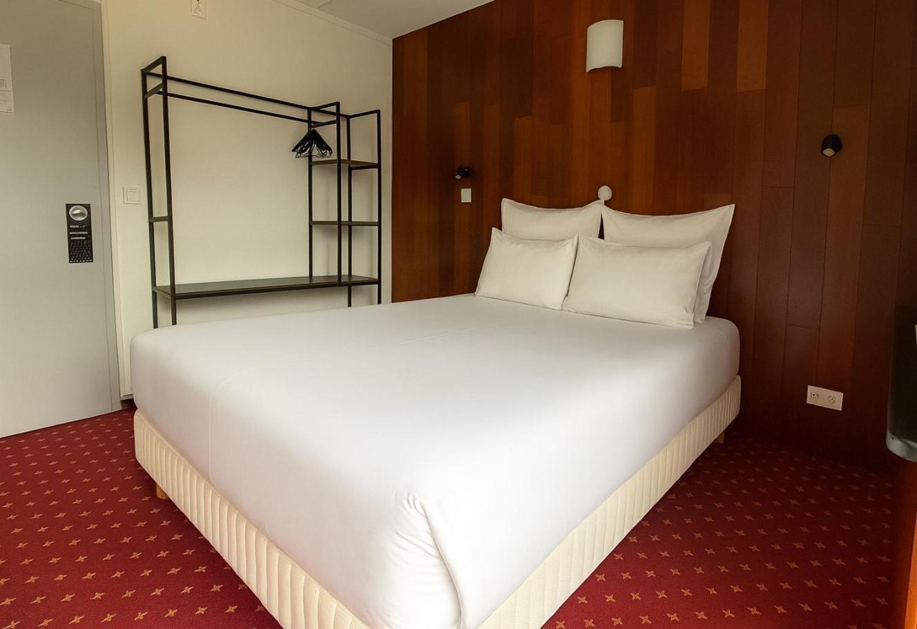 Double Room,1730029581:JPEG