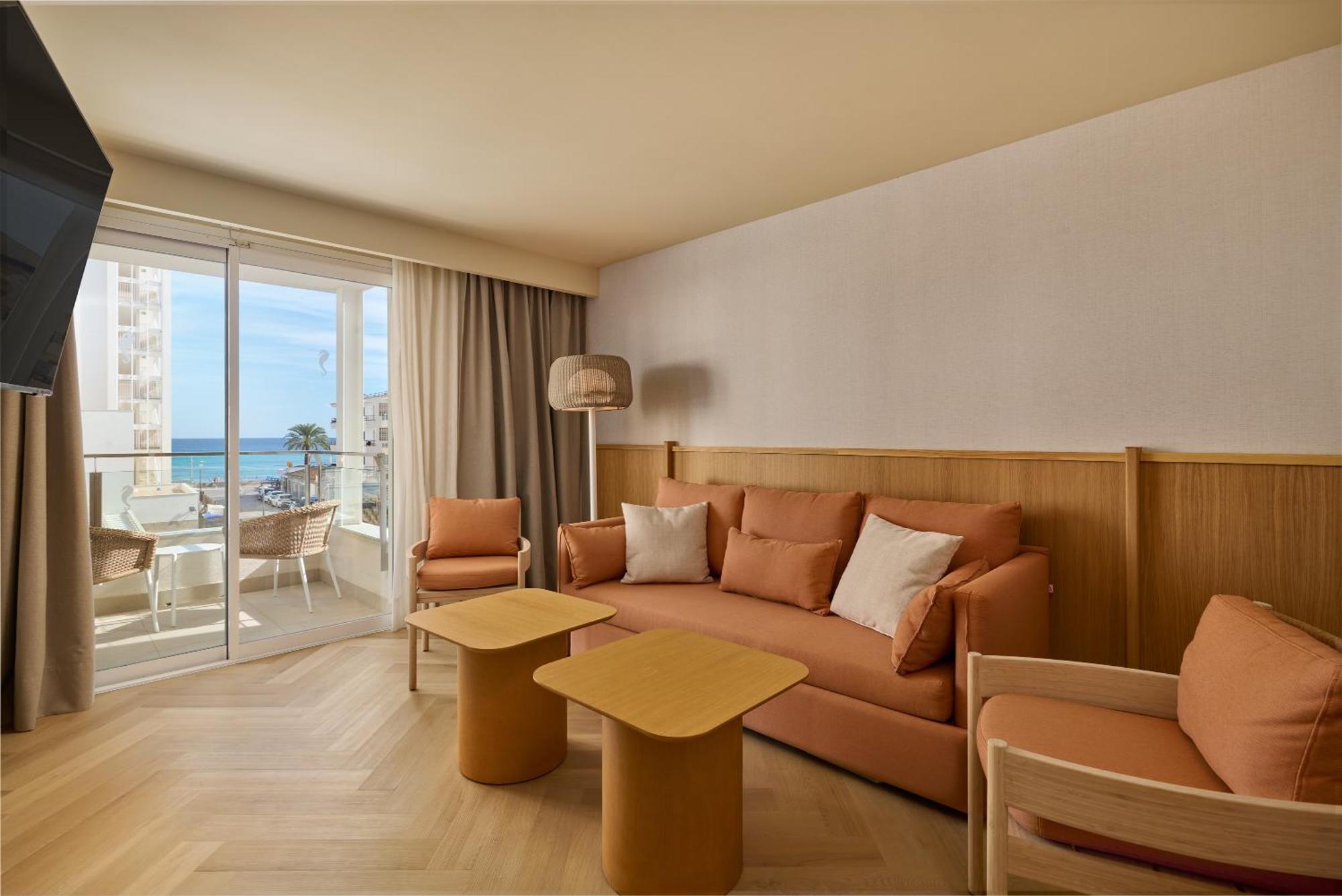 Suite con vistas a la piscina