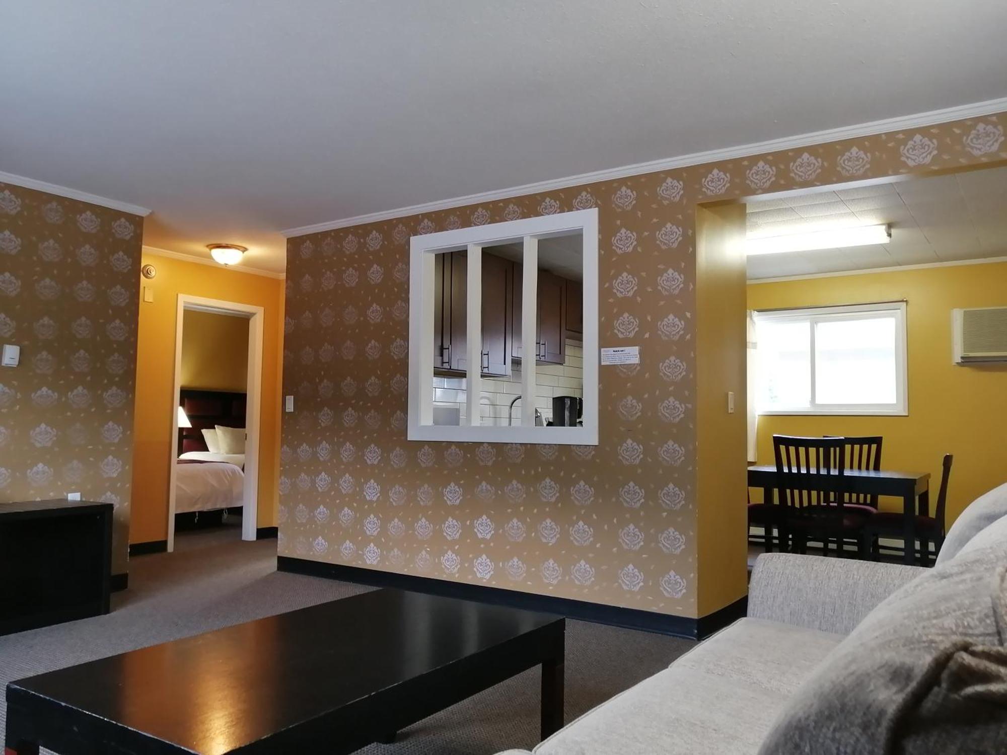 Deluxe Family Suite,1739427184:JPEG