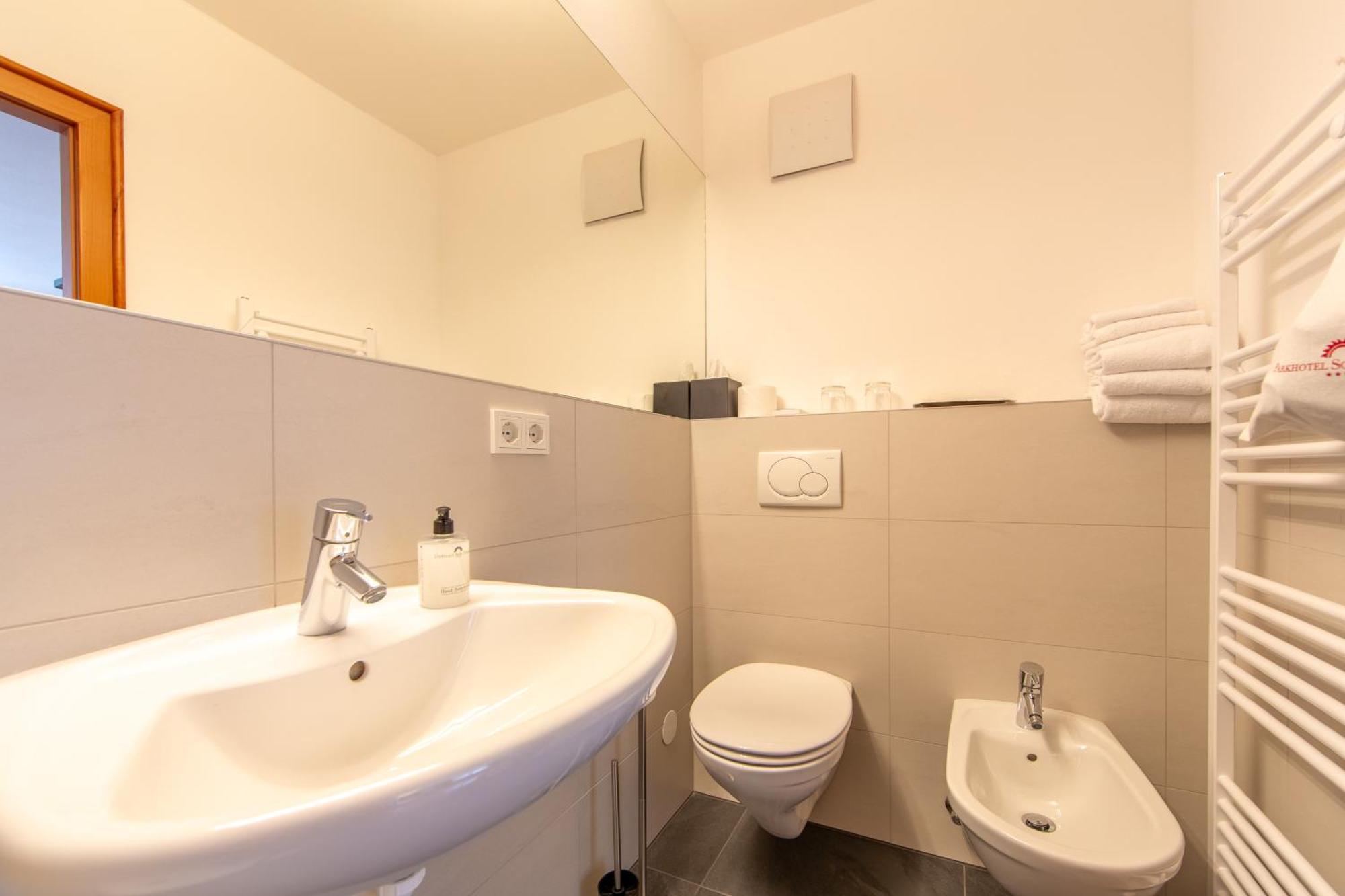 One-Bedroom Standard Apartment