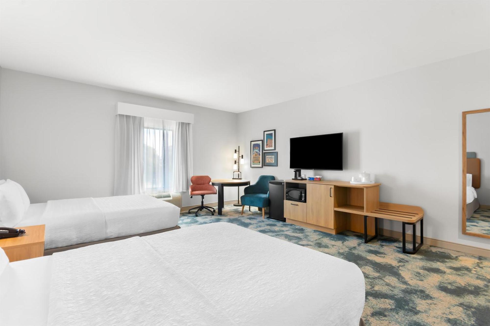 Queen Room with Two Queen Beds - Mobility and Hearing Access/Non-Smoking