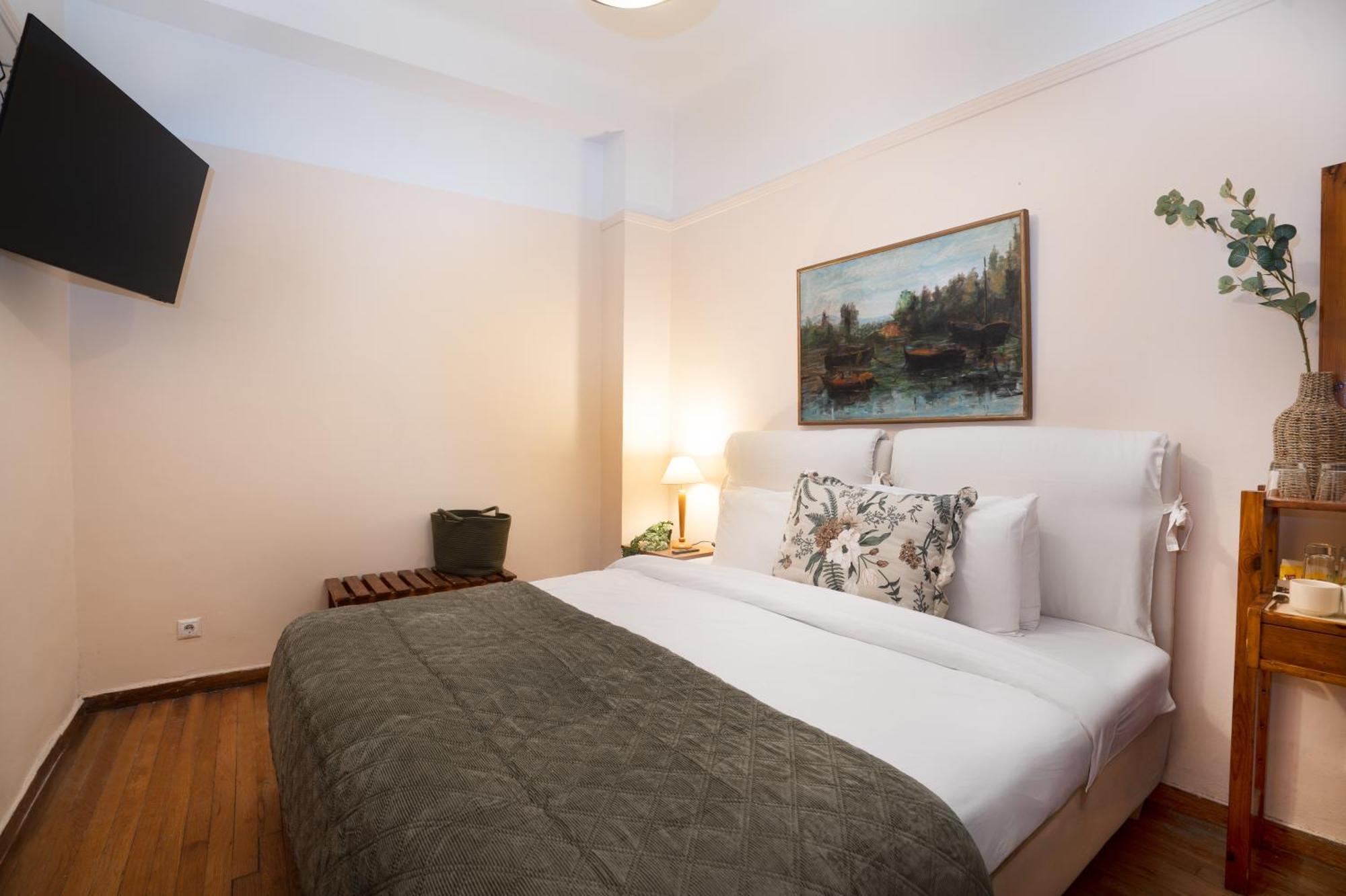 Double or Twin Room,1756527084:JPEG