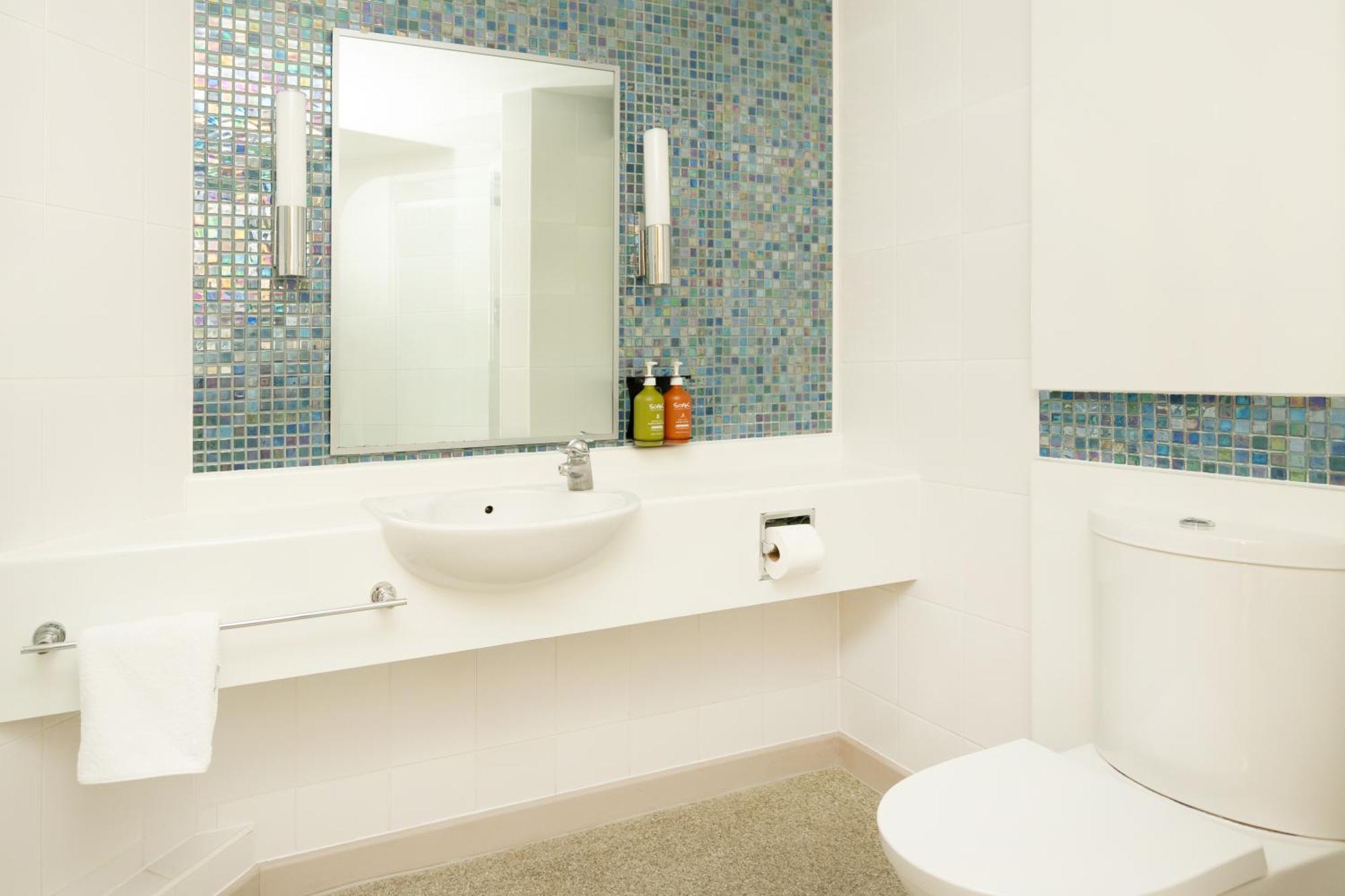 Double or Twin Room with Side Sea View,1758315088:JPEG