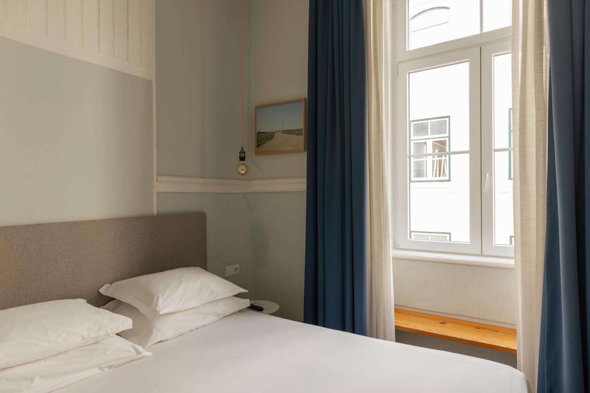 Double Room City View,1758444230:JPEG