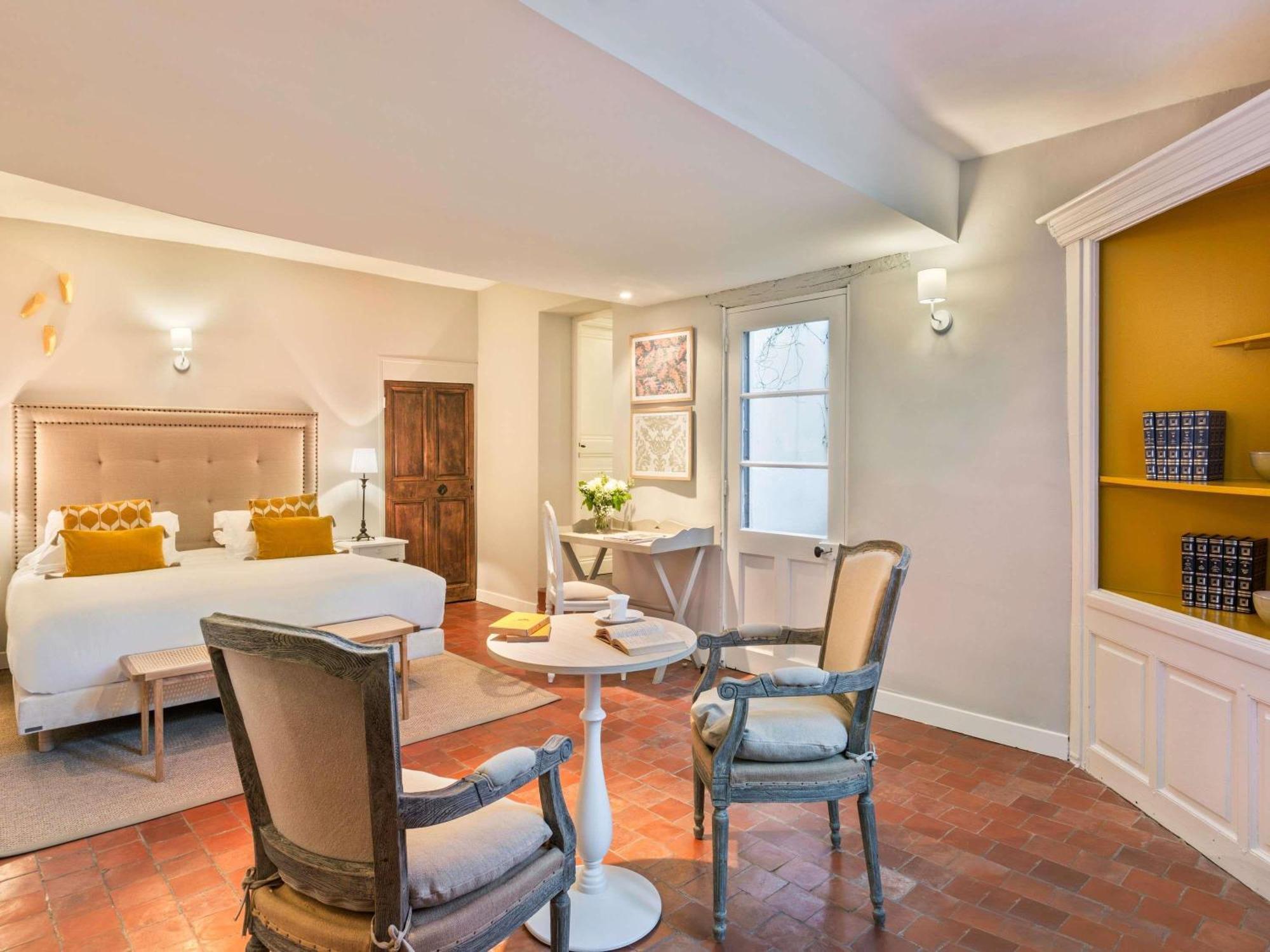 Privilege Suite - Annexe