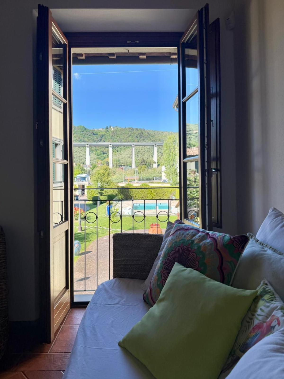 Suite Appartamento con 3 Camere da Letto