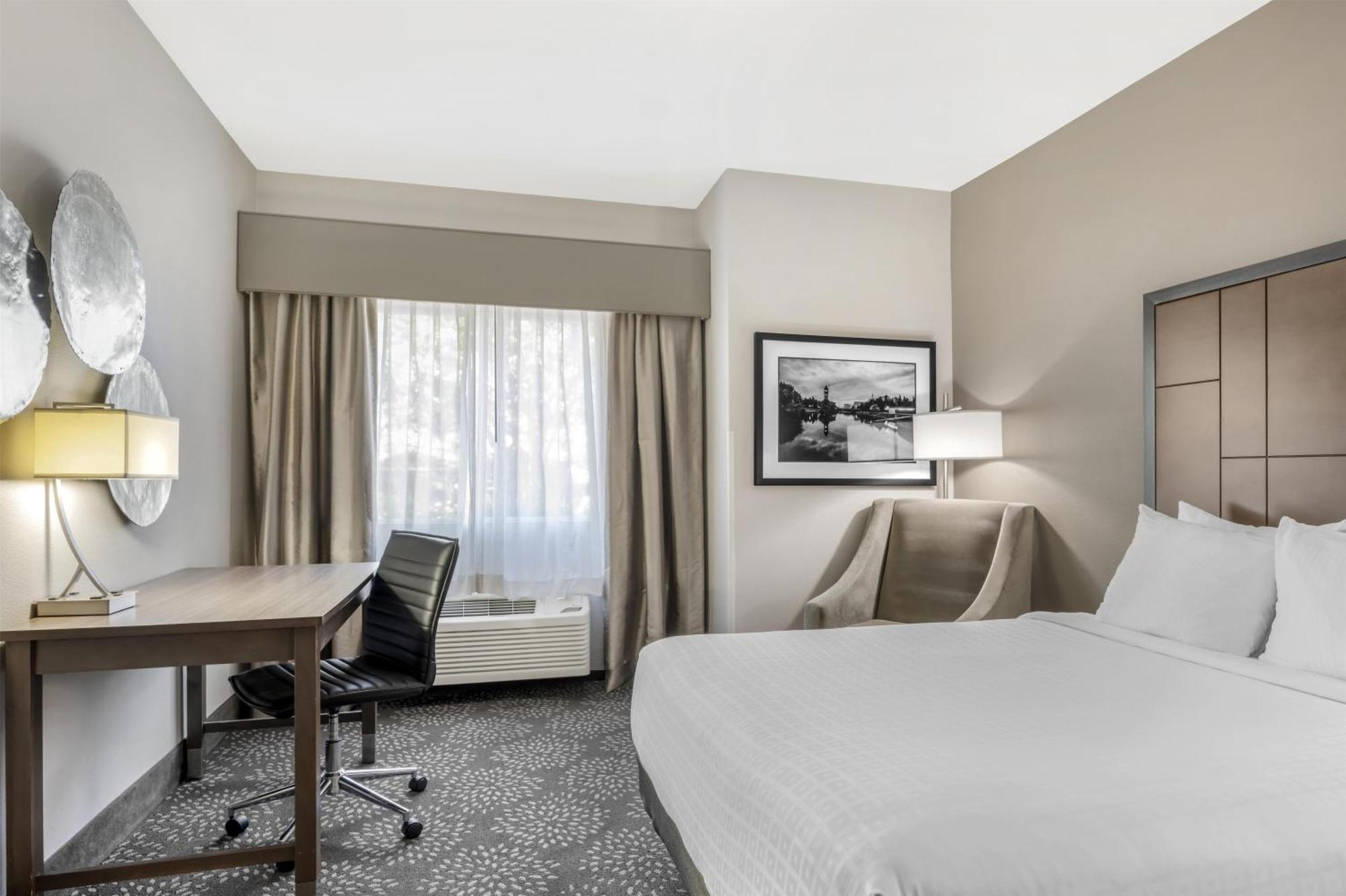 Queen Room with Two Queen Beds - Disability Access