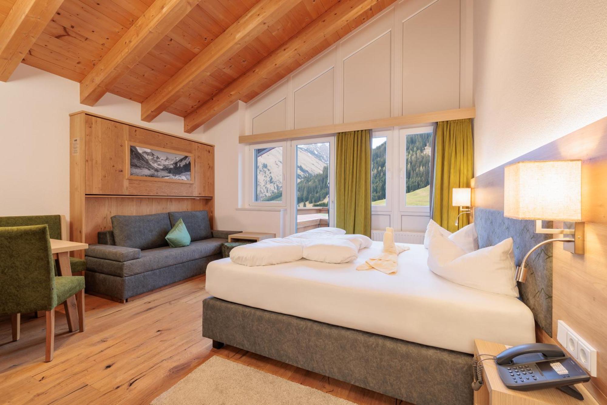 Deluxe Tweepersoonskamer met Balkon