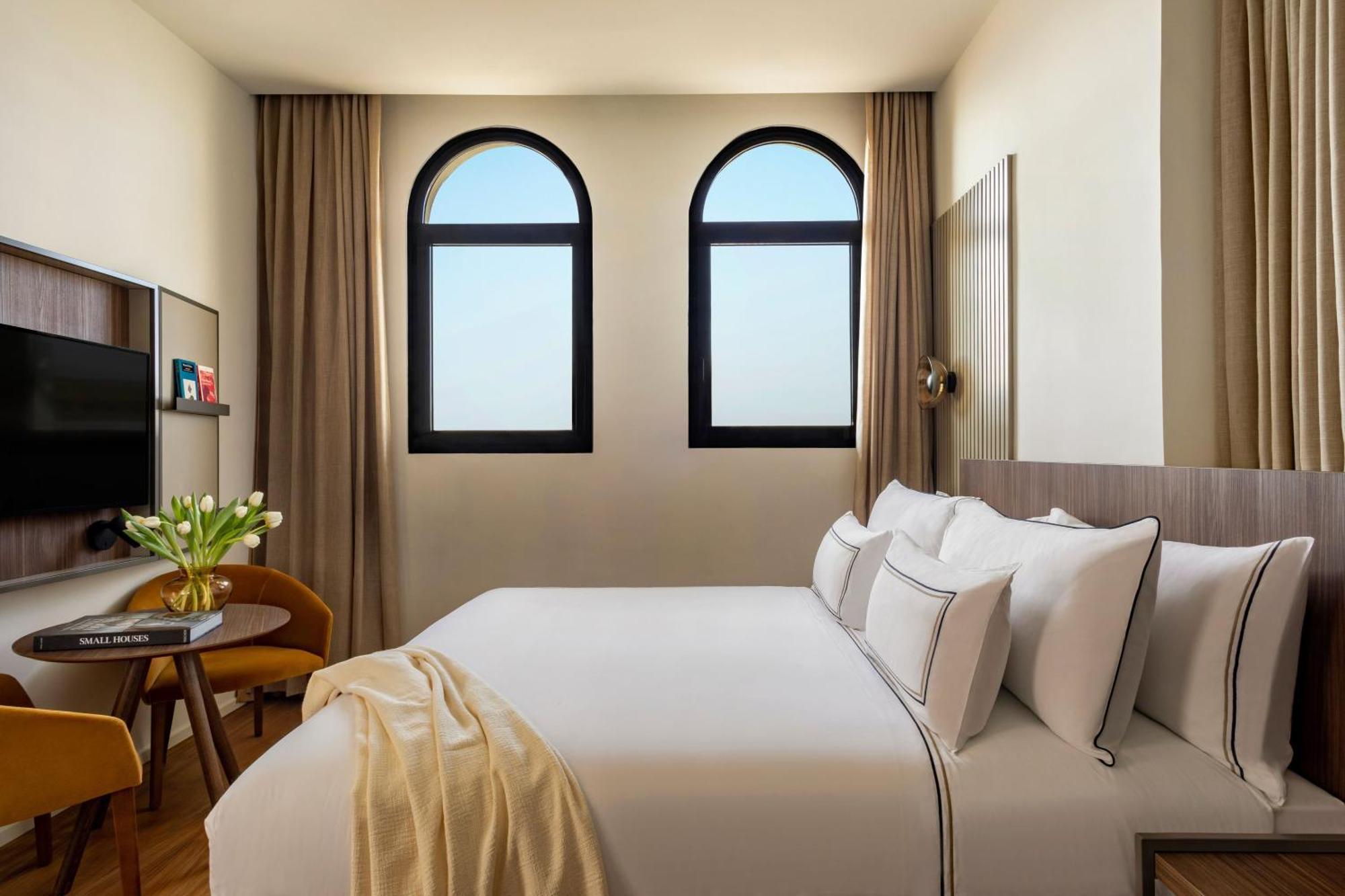 Suite Junior The Artist con terraza y vistas a la azotea