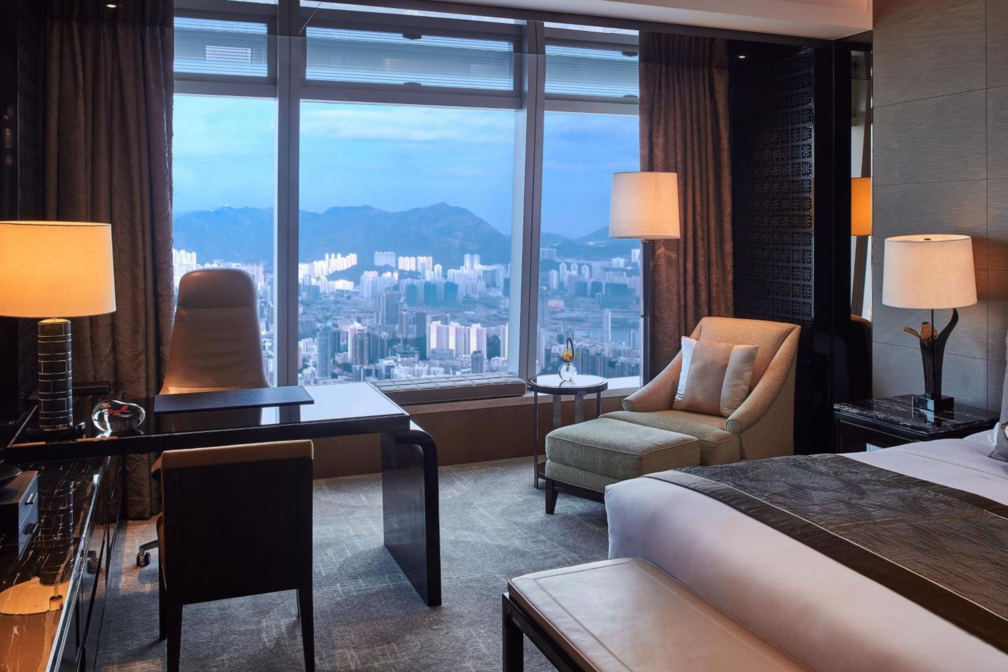 Quarto VIP Deluxe com 2 Camas de Casal e Acesso à Área VIP