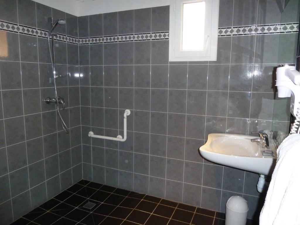 Suite Familiare con 2 Camere da Letto (5 Adulti)