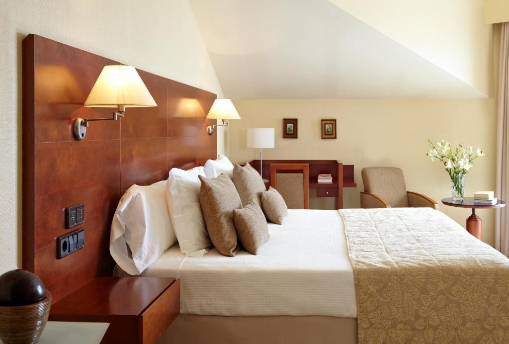 Twin Room,342445960:JPEG