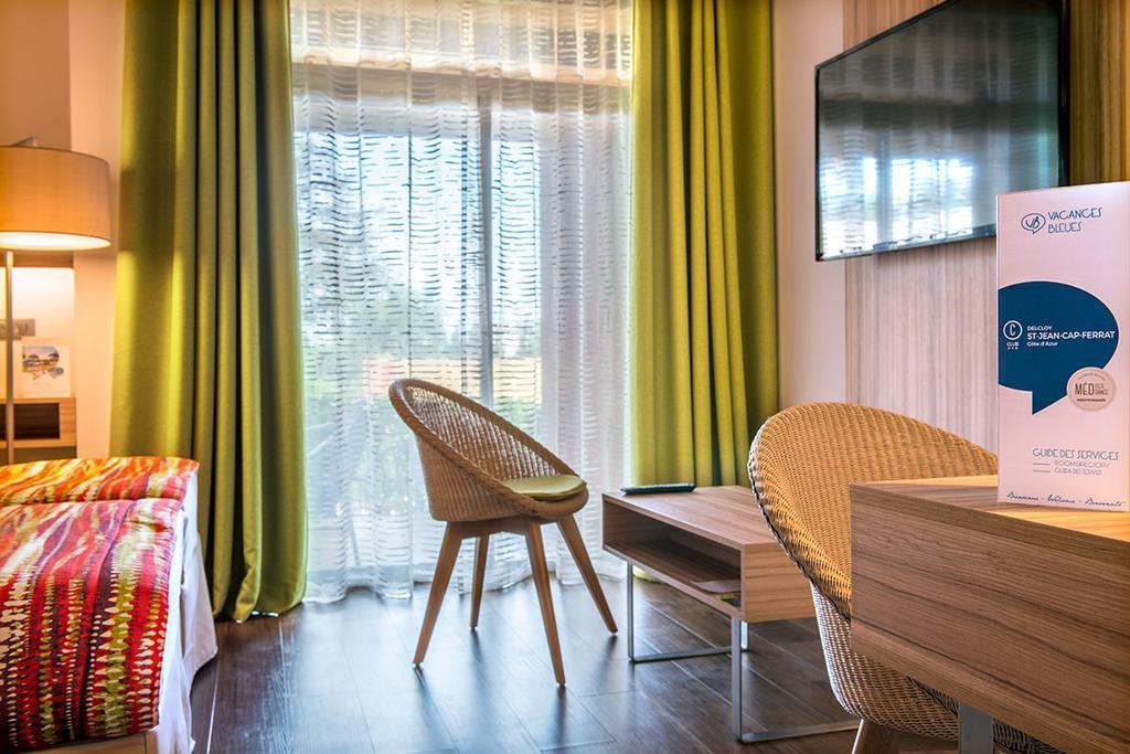 Chambre Familiale avec Terrasse ou Balcon
