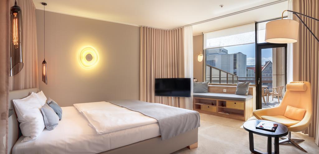 Deluxe Doppel- oder Zweibettzimmer mit Schlossblick und Terrasse