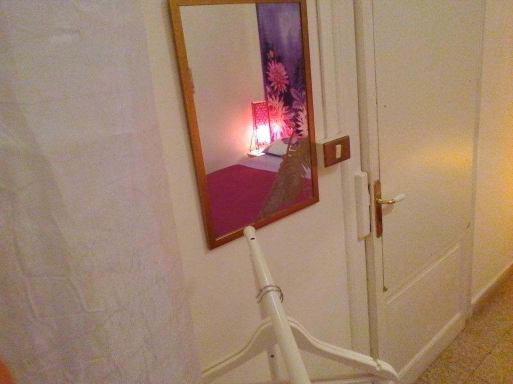 Petite Chambre Double avec Salle de Bains Commune