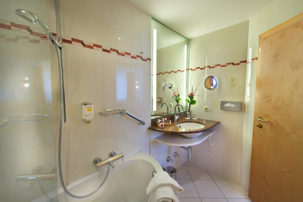 Quarto Standard com 2 Camas de Solteiro