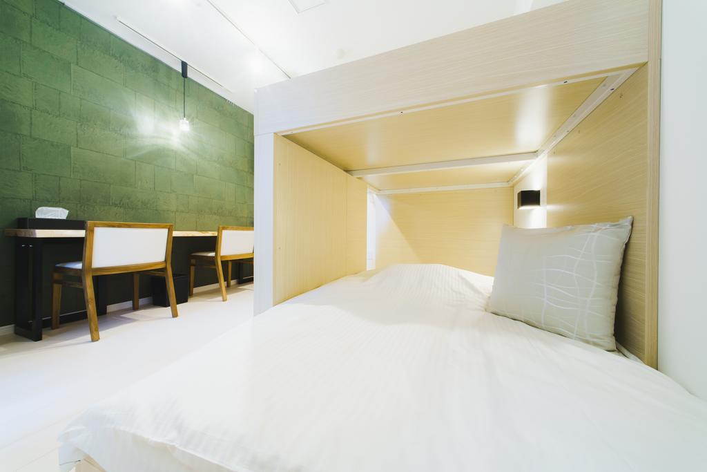 Zweibettzimmer mit Etagenbett