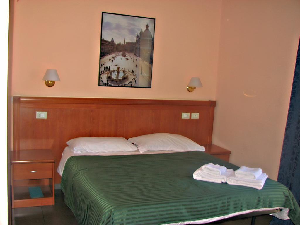 Quarto Triplo - Edifício Separado