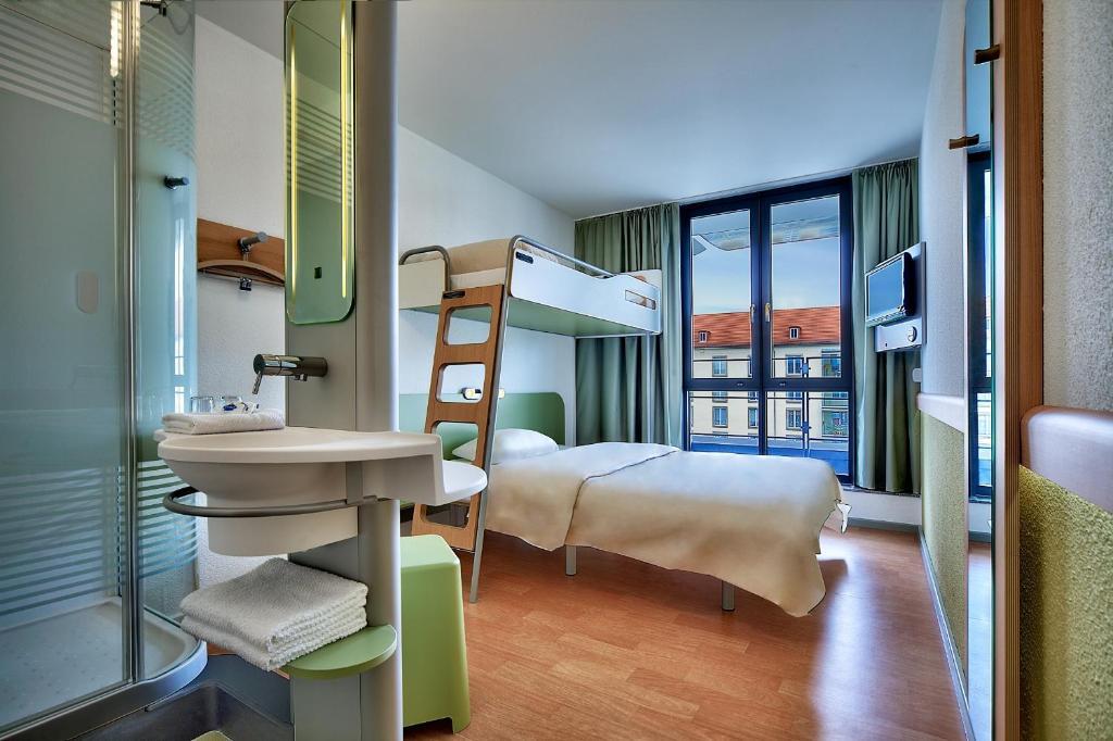 Standard Room,46581040:JPEG