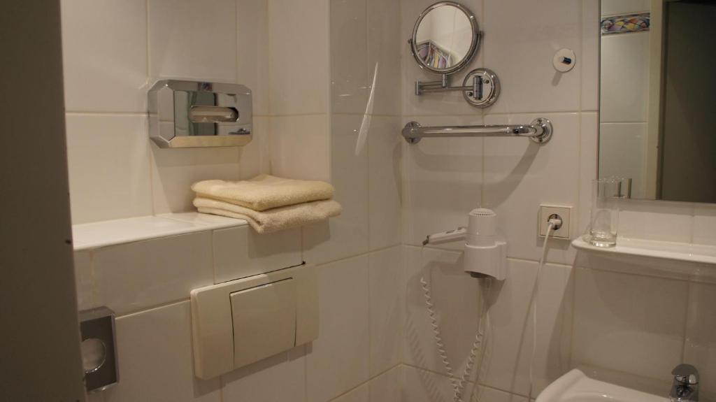 Tweepersoonskamer met 2 Aparte Bedden