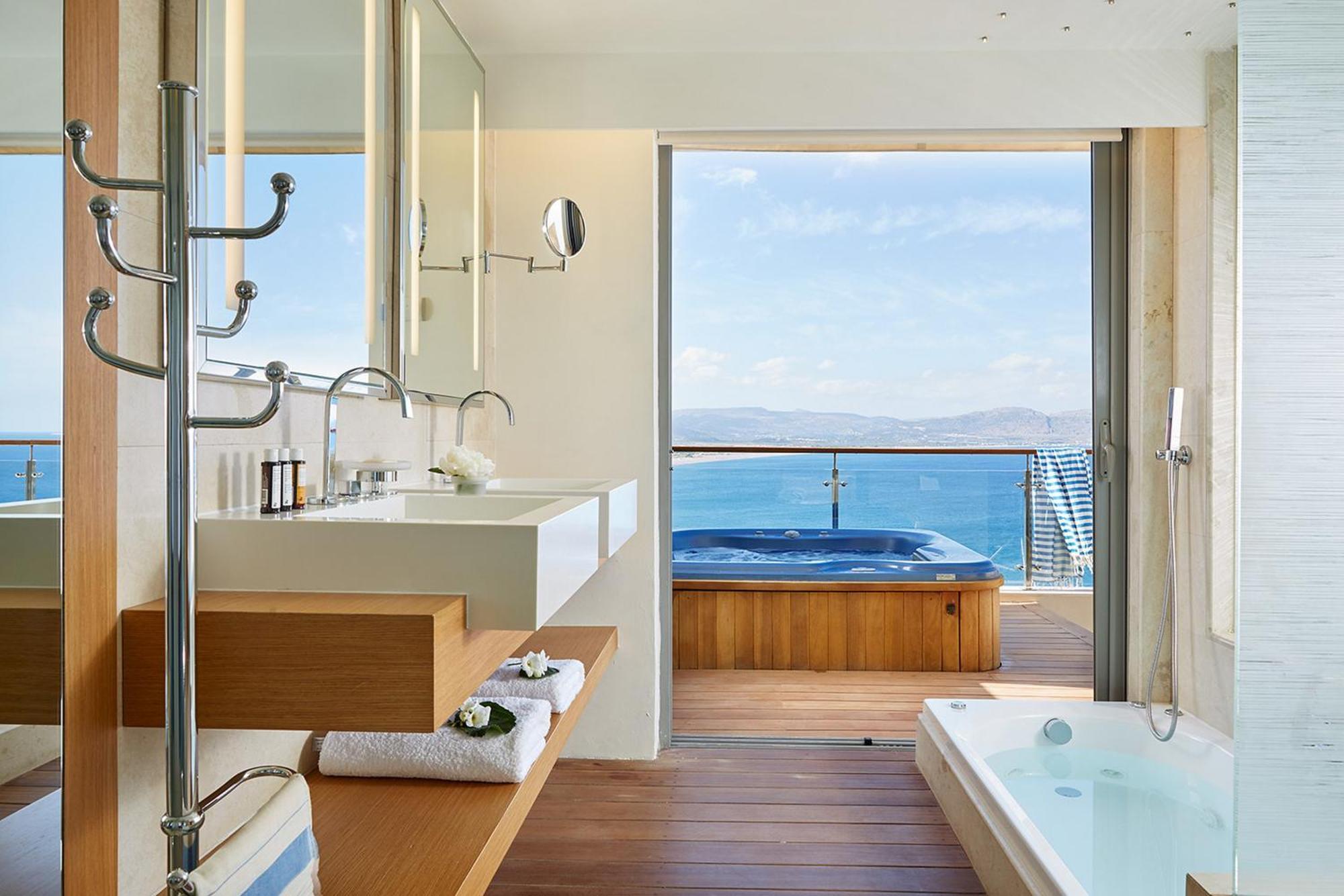 Deluxe Double Room with Sea View