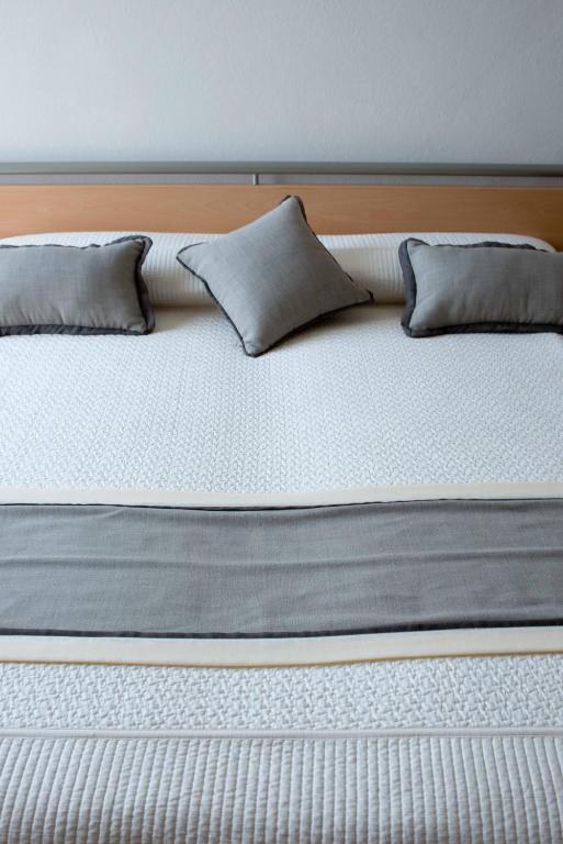 Doppel- oder Zweibettzimmer