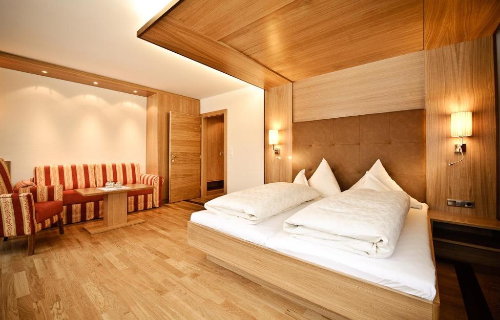 Deluxe Junior Suite