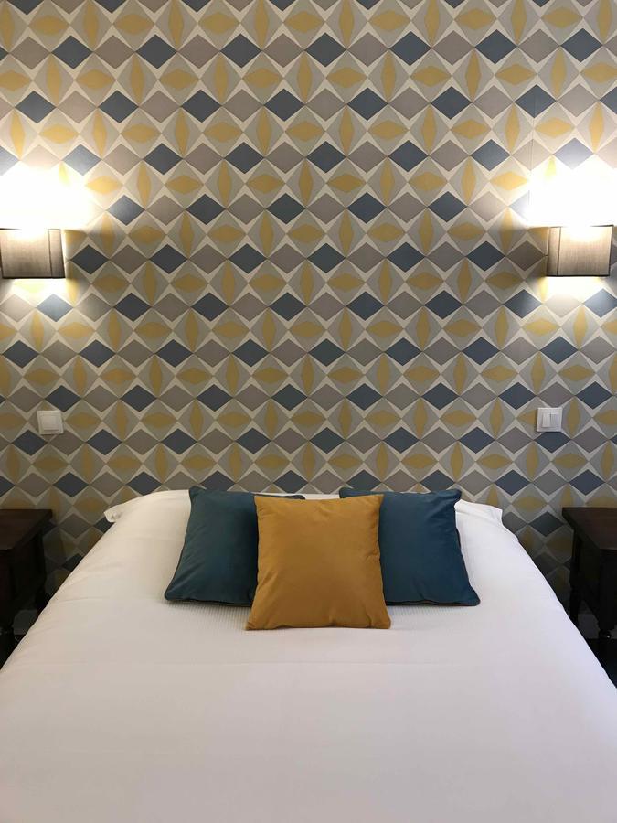 Standard Double Room,642630279:JPEG