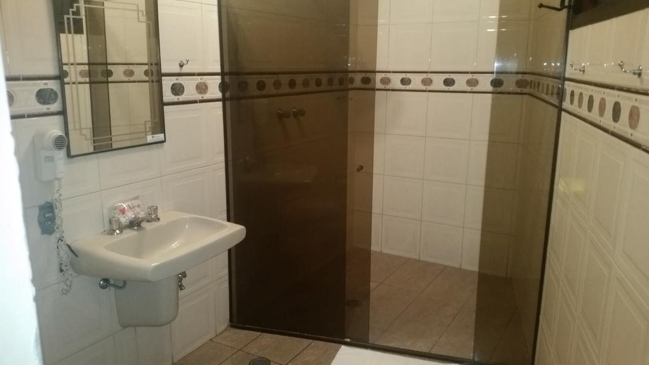 Superior Suite,644361864:JPEG