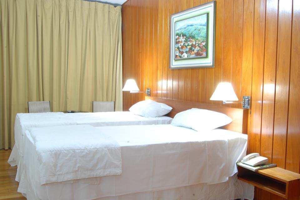 Twin Room with Mountain View,668988246:JPEG