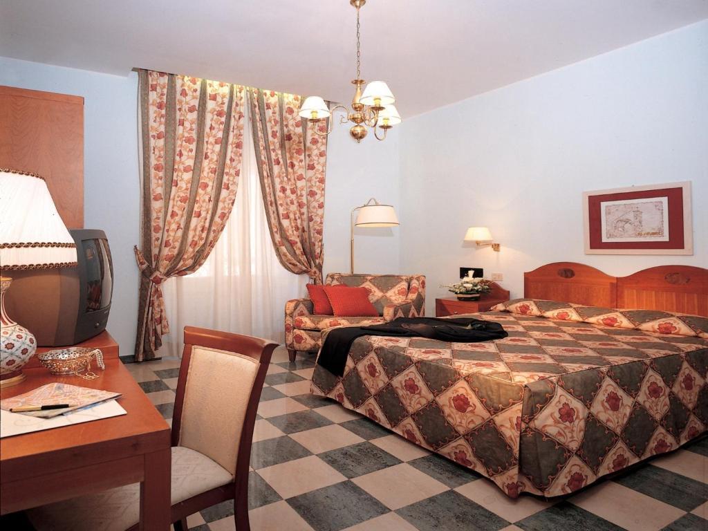 Dreibettzimmer
