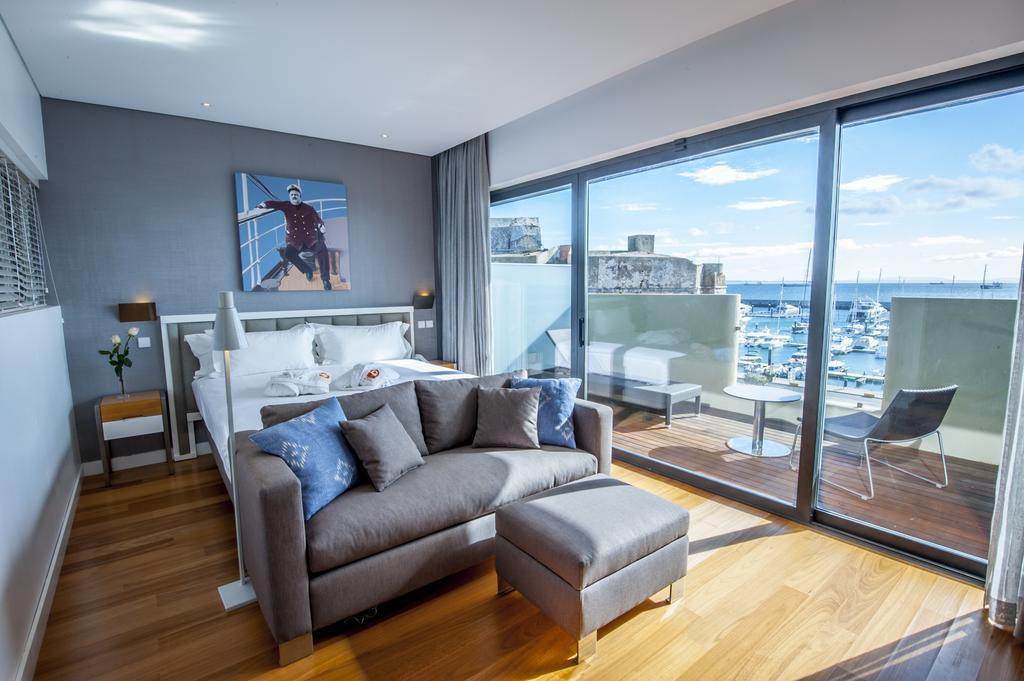 Quarto Triplo Superior com Vista do Mar