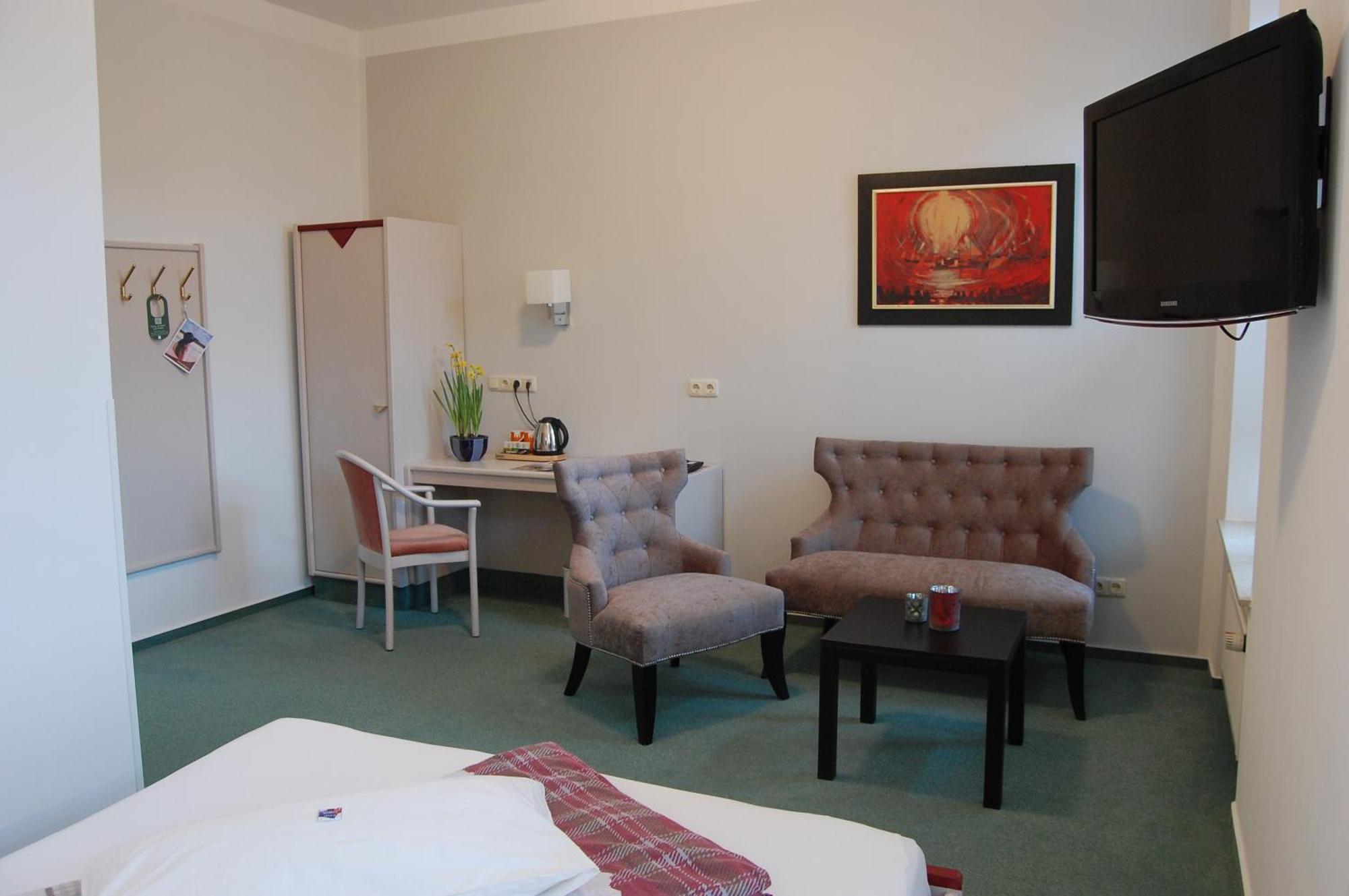 Junior Suite - Seite zur Bahnstrecke