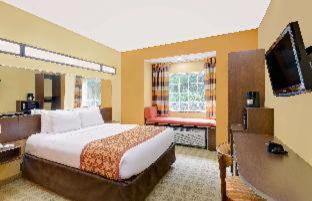 Superior Queen Room - Disability Access - Non-Smoking