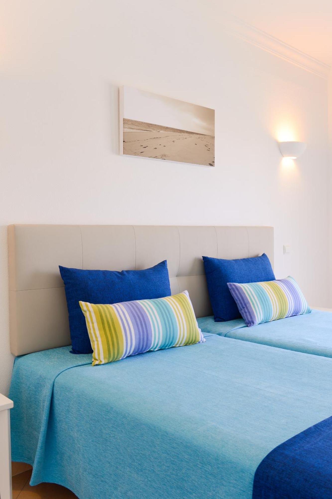 Apartamento com 1 Quarto e Vista Piscina