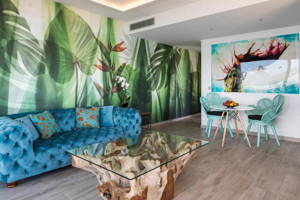 Deluxe Suite met Uitzicht op Zee