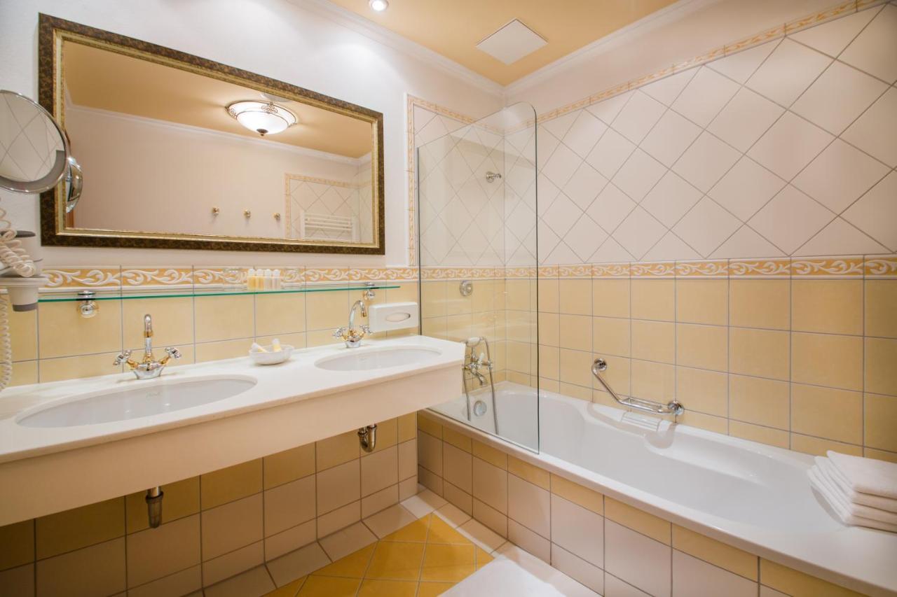 Deluxe Doppelzimmer mit Bad