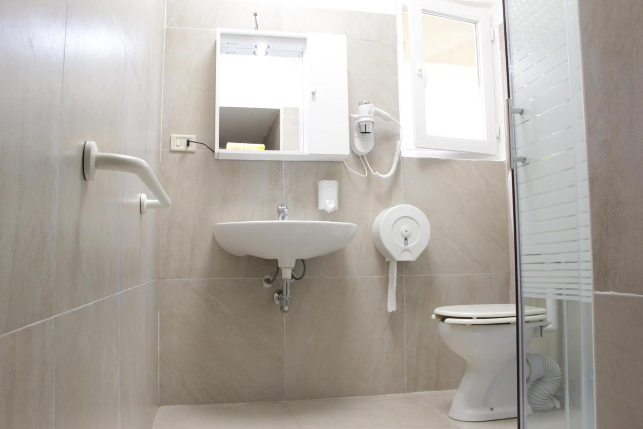 Chambre Quadruple avec Salle de Bains Commune