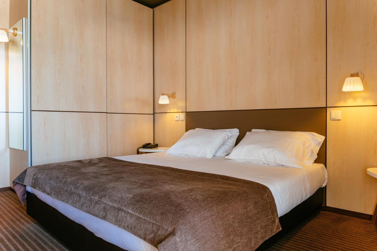 Quarto Duplo ou Twin com Cama Extra e Vista Cidade