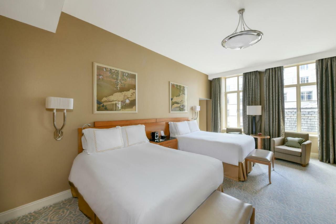 Luxe Tweepersoonskamer met 2 Tweepersoonsbedden