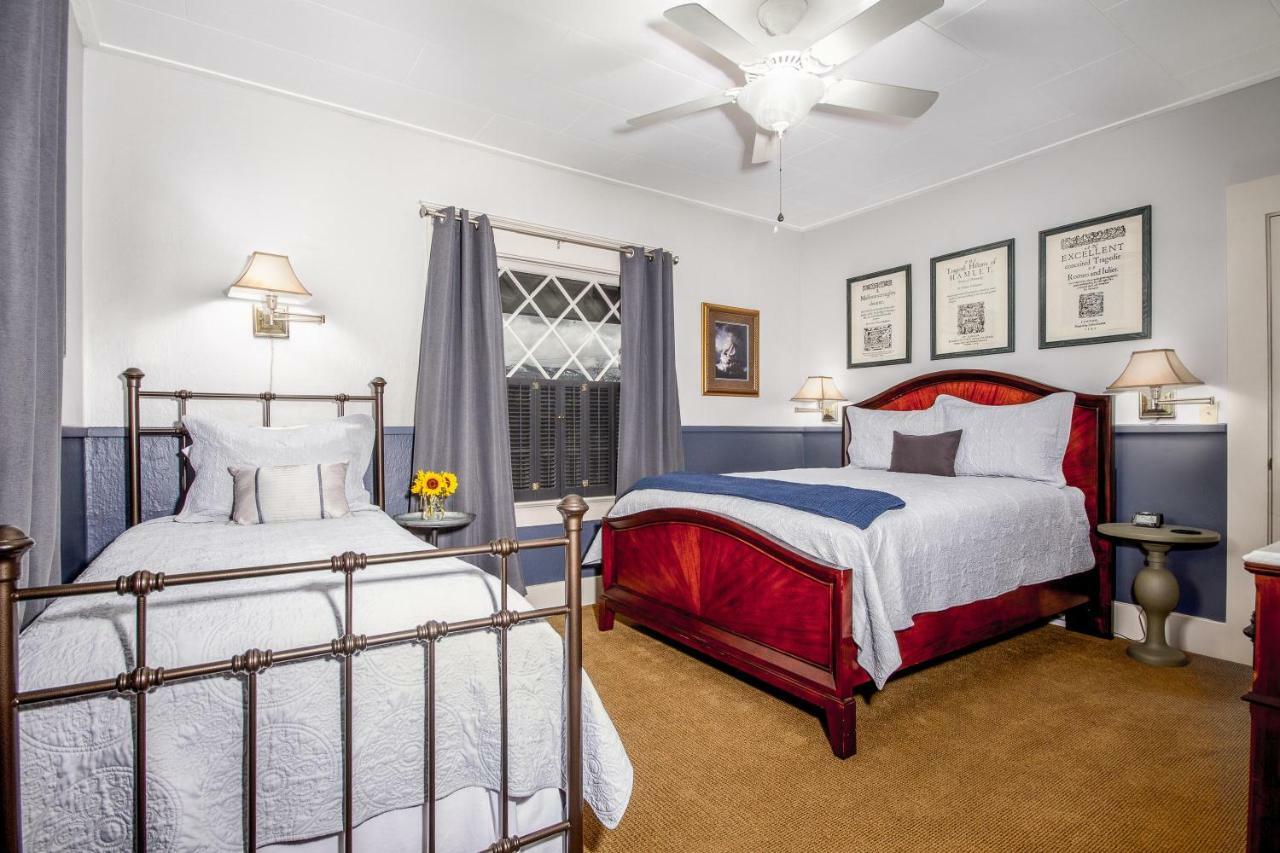 Double Room with Extra Bed