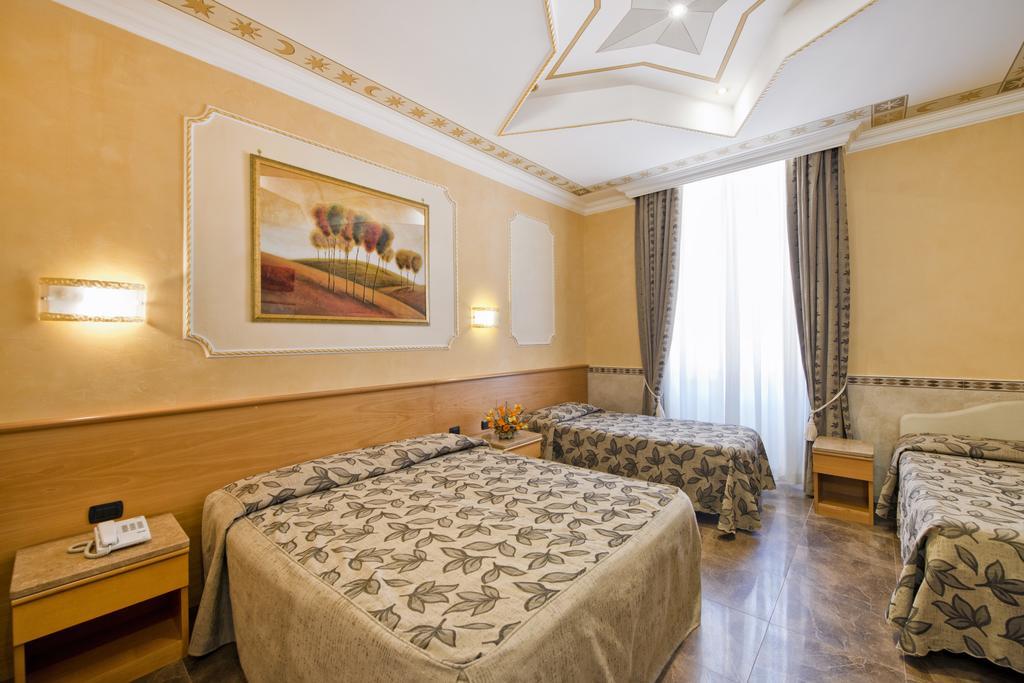 Quadruple Room,692899839:JPEG