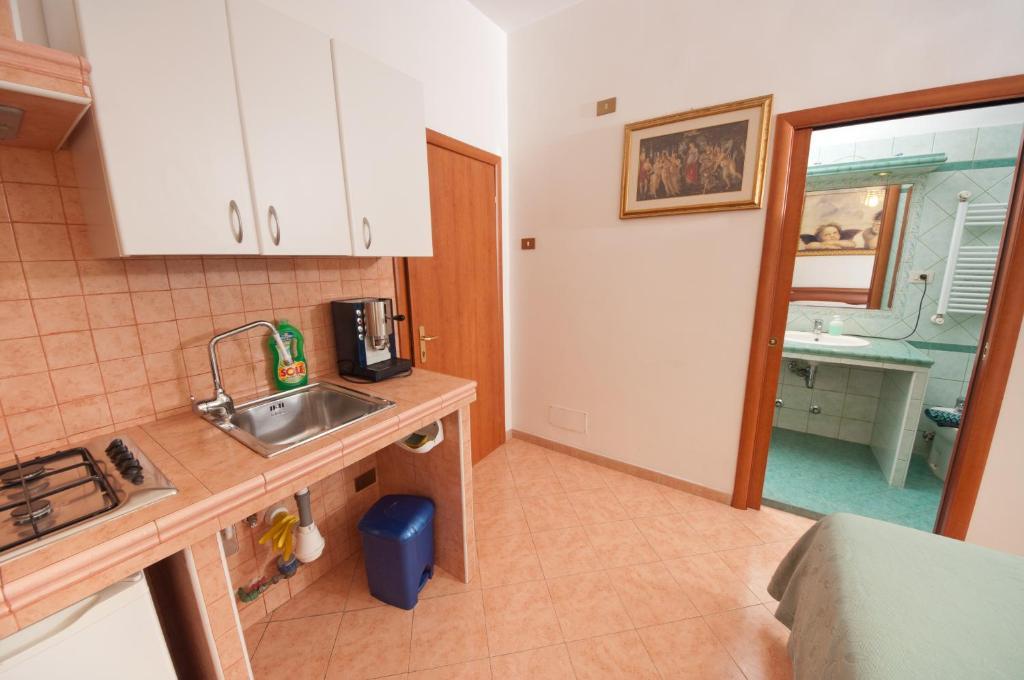 Double Room with Kitchenette,8769640:JPEG