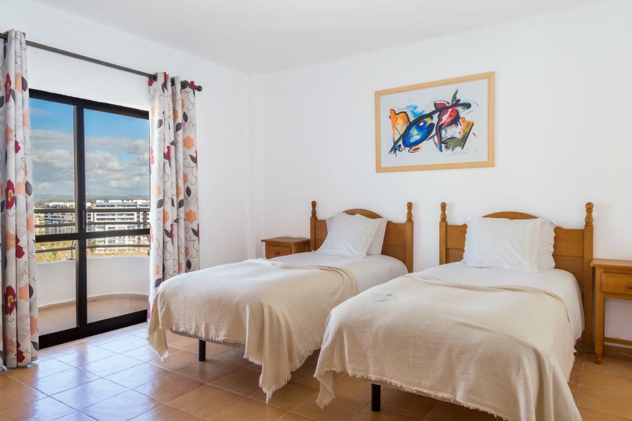 Apartamento com 1 Quarto e Varanda (4 Adultos)