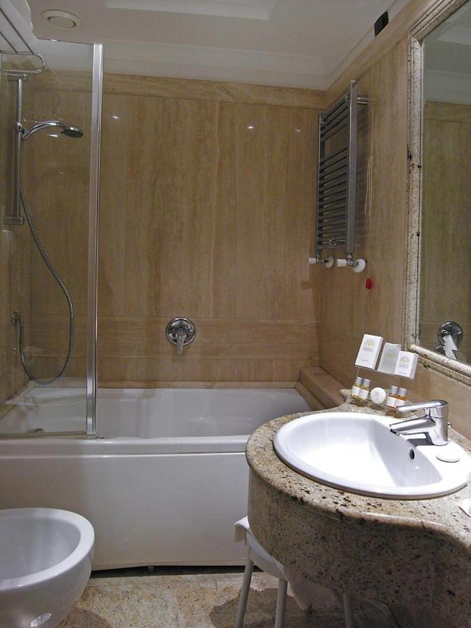 Chambre Double ou Lits Jumeaux
